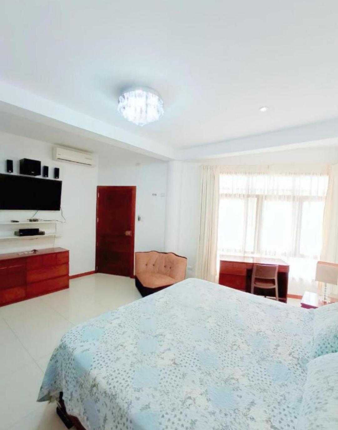 Deluxe Hotel Talara - A 5 Minutos Del Aeropuerto Y Plaza De Armas 部屋 写真