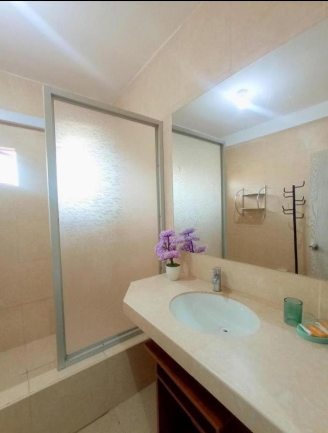 Deluxe Hotel Talara - A 5 Minutos Del Aeropuerto Y Plaza De Armas 部屋 写真